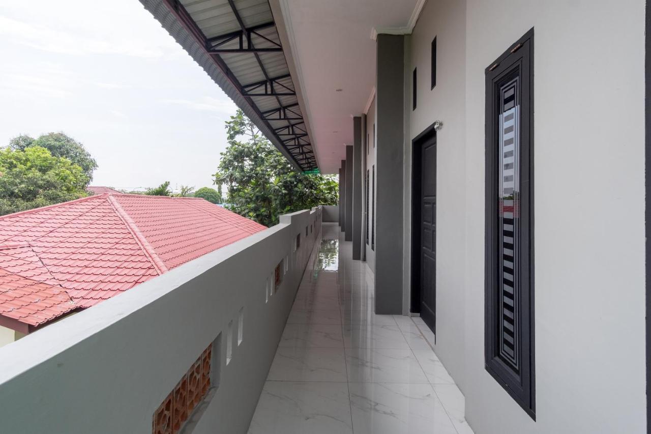 OYO 470 Green Kno Medan Buitenkant foto